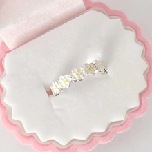 Load image into Gallery viewer, Daisy Chain Ring in Pink Velvet Box
