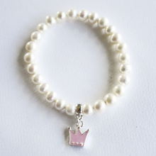 Load image into Gallery viewer, Freshwater Pearl Crown Elastic Charm Bracelet