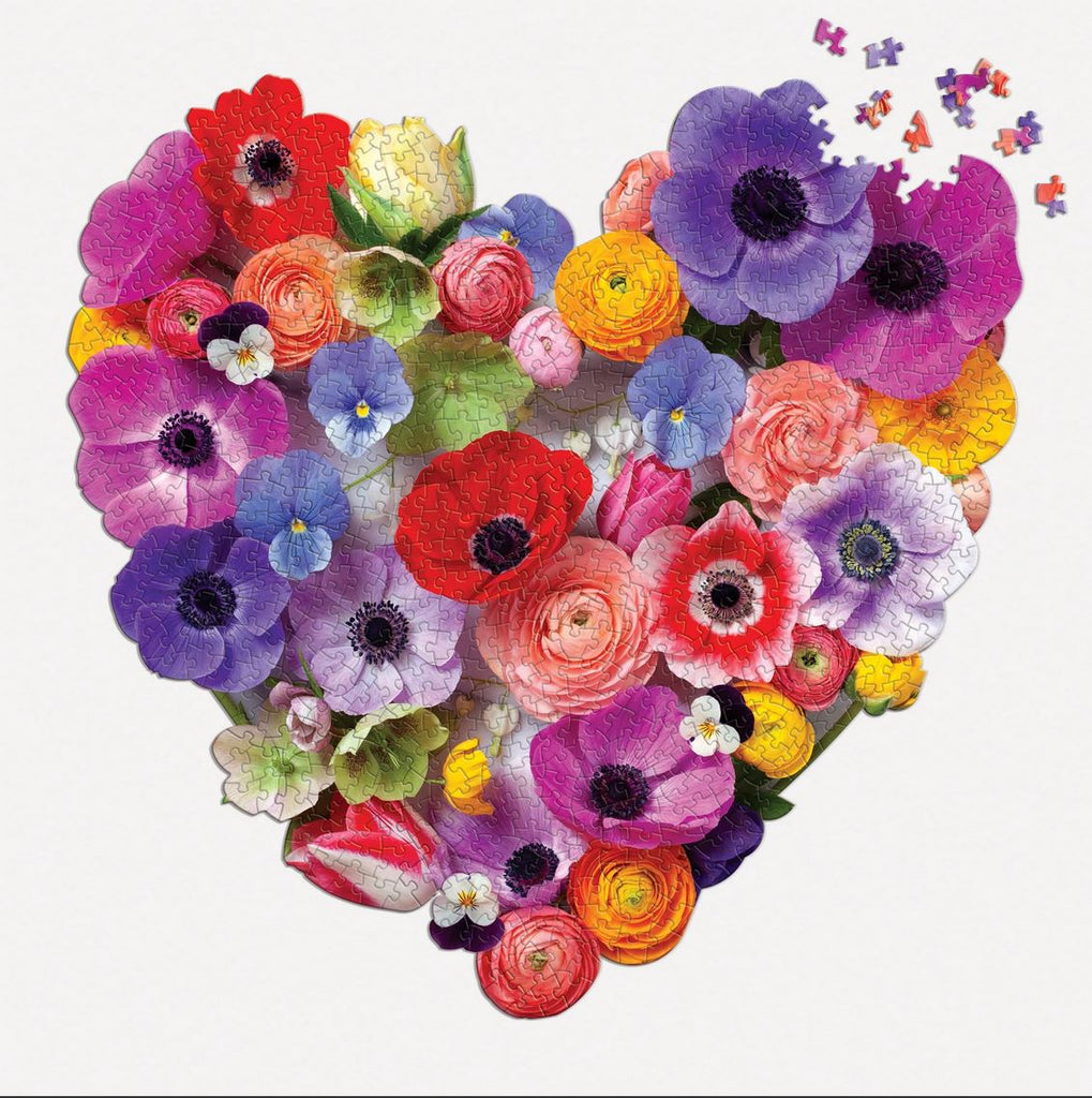 Flora Heart 750 Piece Shaped Puzzle