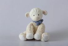 Load image into Gallery viewer, LILA LAMB WITH RUBBER HEAD - BLUE BOW 14CM