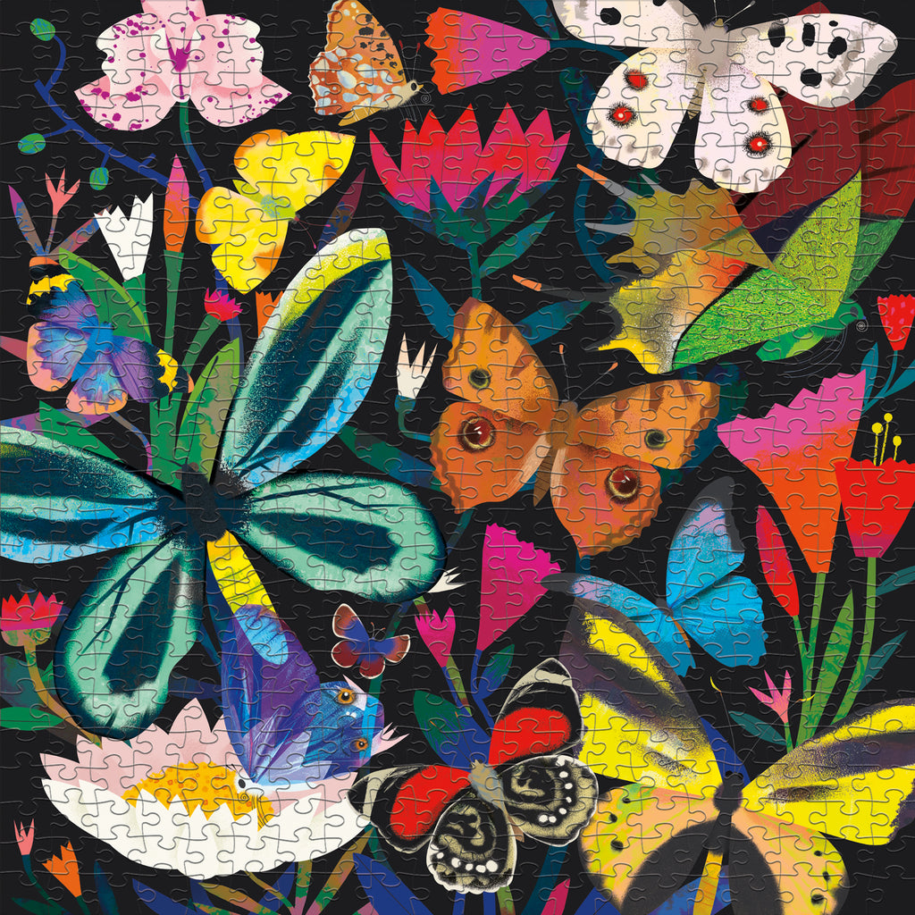 BUTTERFLIES ILLUMINATED 500 PIECE GLOW IN THE DARK FAMILY PUZZLE