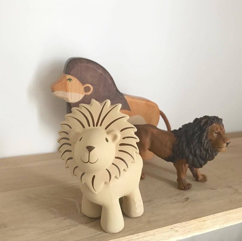 MY 1st Tikiri Safari - Lion - Natural Rubber Baby Rattle and Bath Toy, GIFT BOX